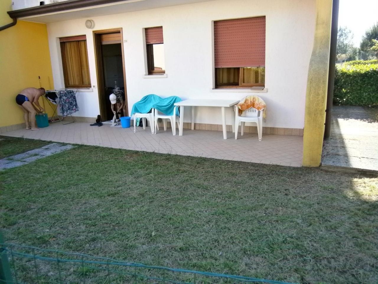 Azzurro Apartment บิบิโอเน ภายนอก รูปภาพ