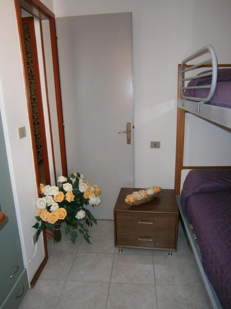 Azzurro Apartment บิบิโอเน ภายนอก รูปภาพ