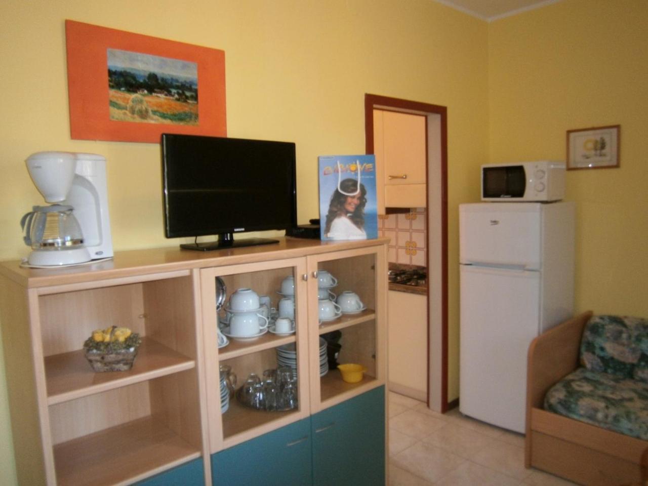 Azzurro Apartment บิบิโอเน ภายนอก รูปภาพ