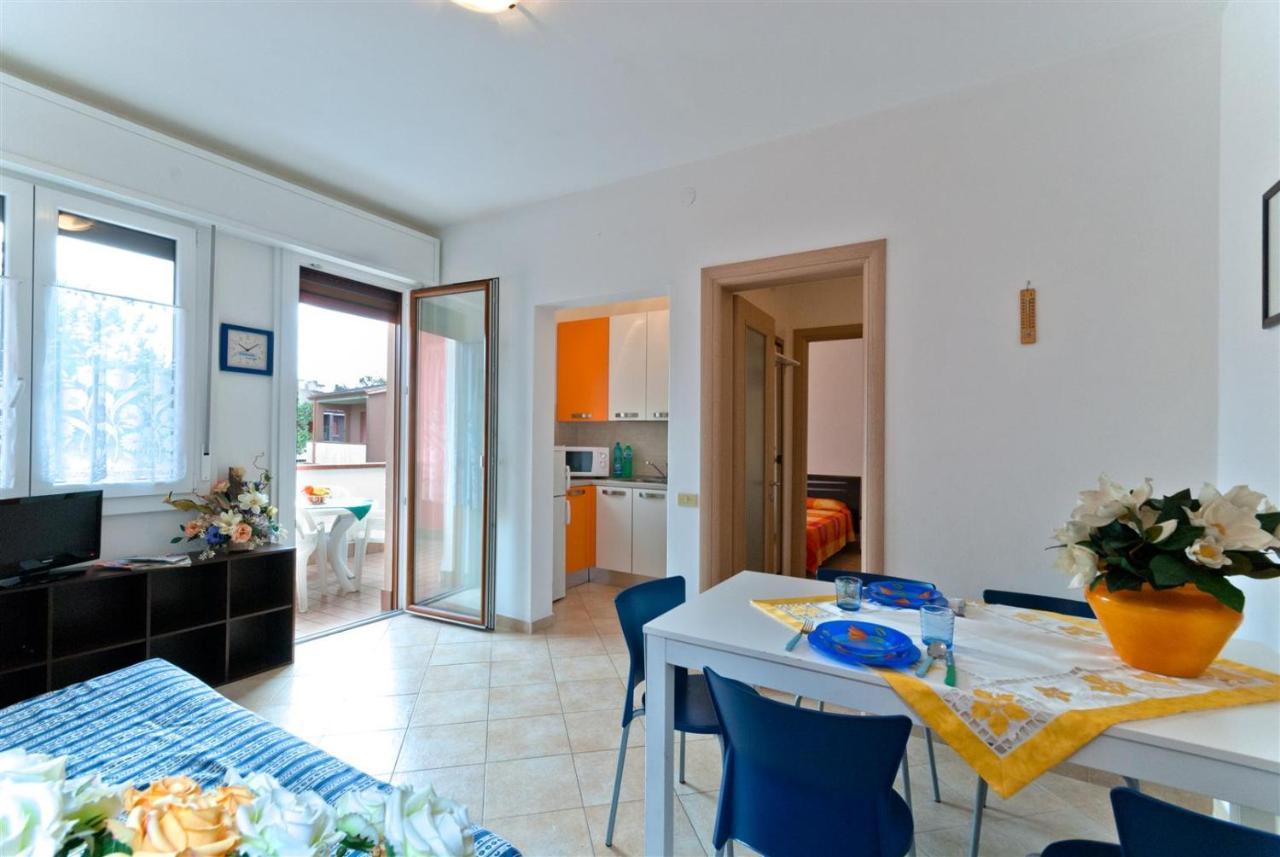 Azzurro Apartment บิบิโอเน ภายนอก รูปภาพ